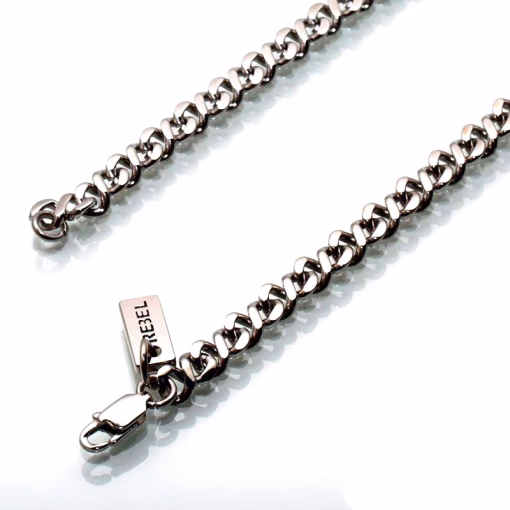 Steel necklace