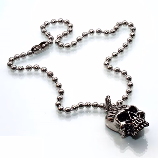 Rebel Skull necklace