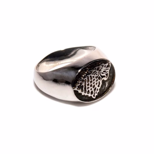 Wolf ring
