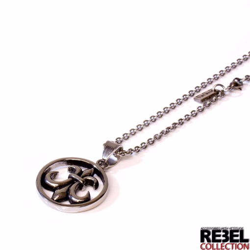 Fleur de lis pendant with chain