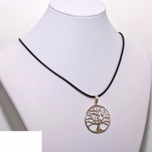 Silver Pendant Necklace - Image 3