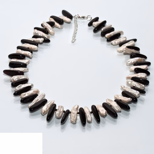 Rebel Women's Pearl Necklace