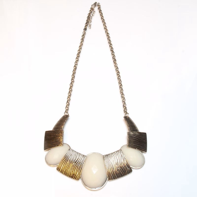 Vintage necklace - Image 4