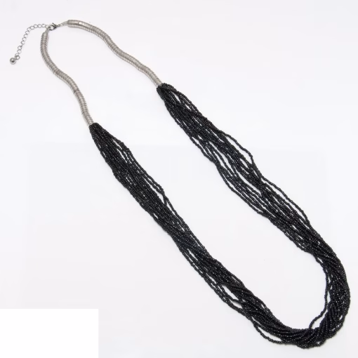 Long pearl necklace